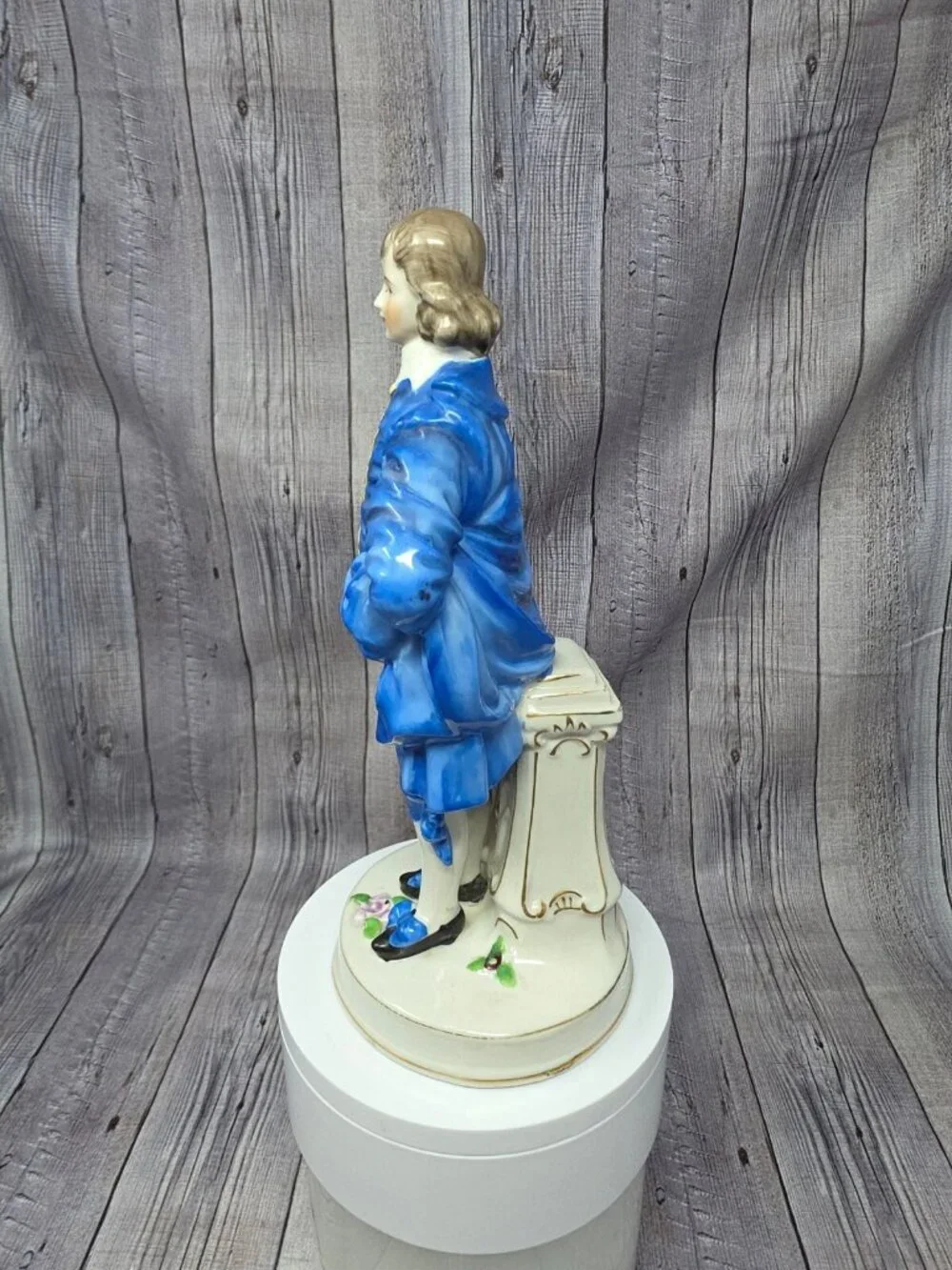 Vintage Japan Porcelain Gainsborough's Blue Boy in Colonial Attire 1970s 8.5